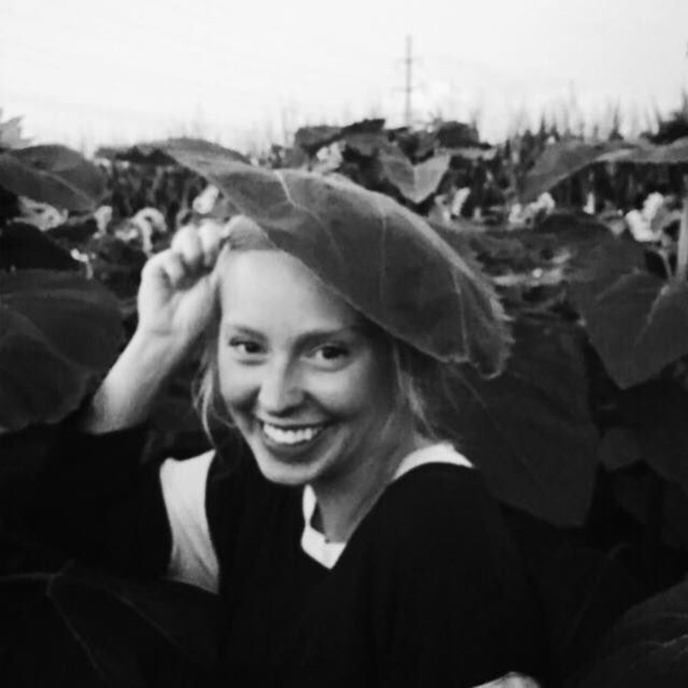 Meet your Posher, Lauren